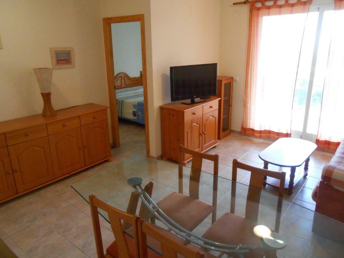 Solmar II Solo Familias Serviplaya 普拉亚西拉科 外观 照片