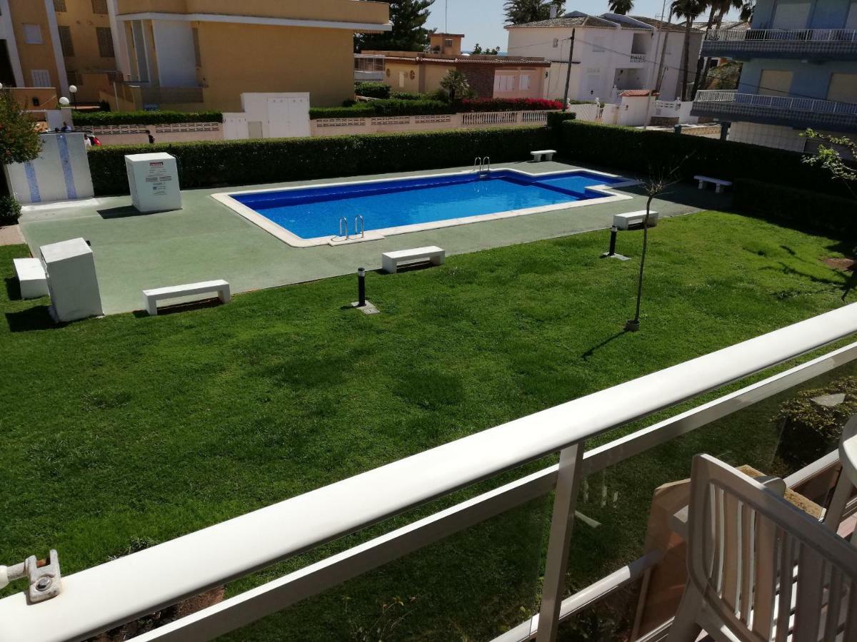 Solmar II Solo Familias Serviplaya 普拉亚西拉科 外观 照片