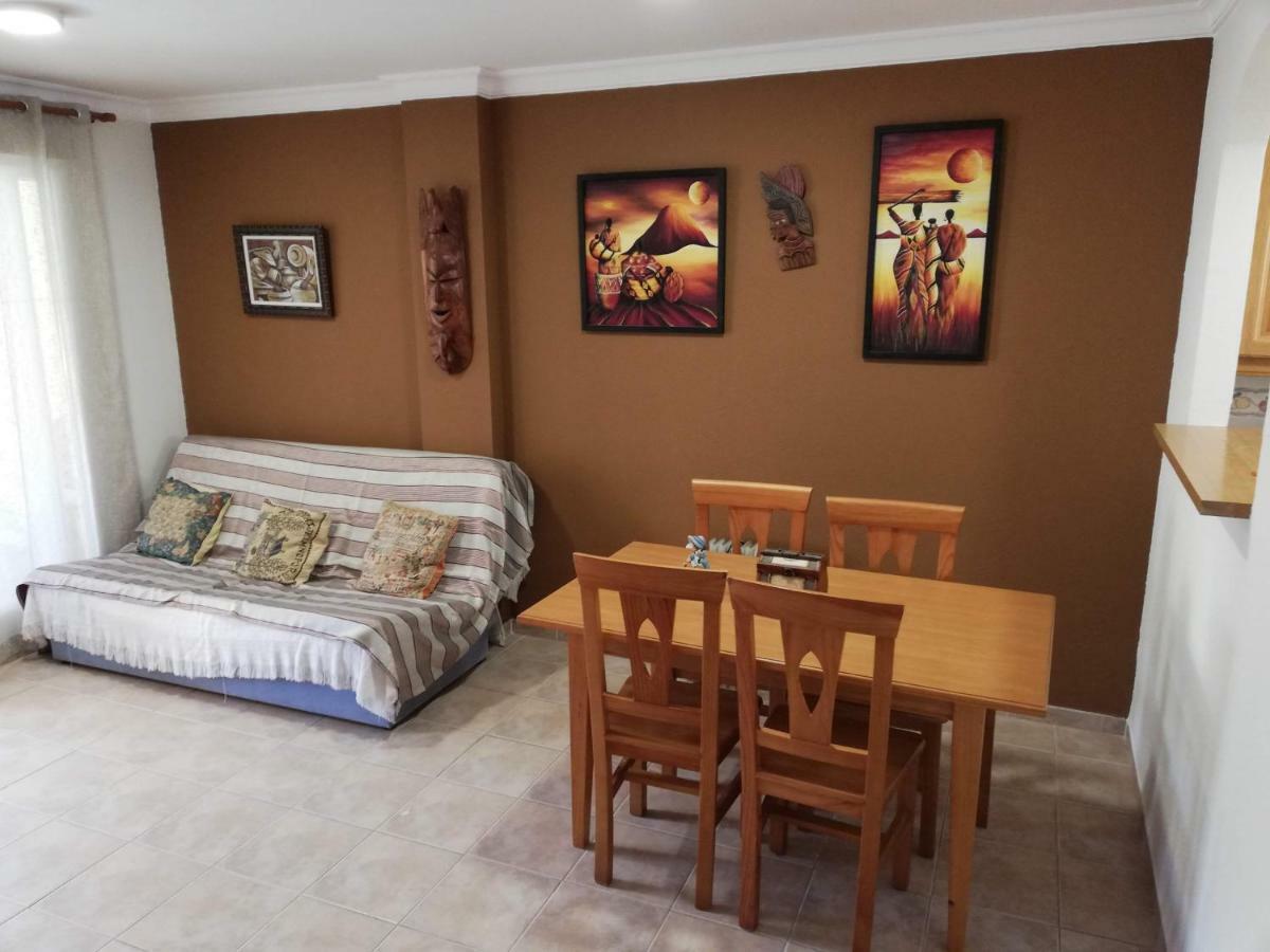 Solmar II Solo Familias Serviplaya 普拉亚西拉科 外观 照片