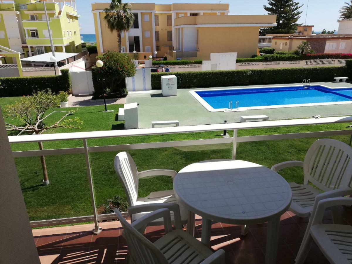 Solmar II Solo Familias Serviplaya 普拉亚西拉科 外观 照片