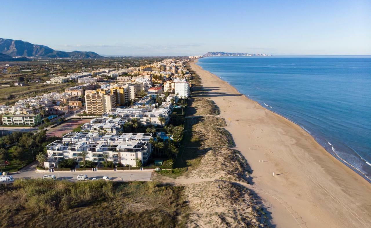 Solmar II Solo Familias Serviplaya 普拉亚西拉科 外观 照片