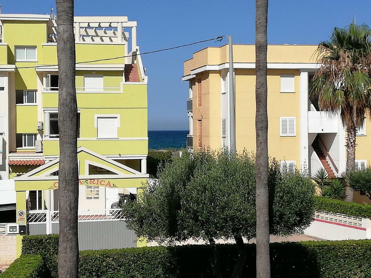 Solmar II Solo Familias Serviplaya 普拉亚西拉科 外观 照片