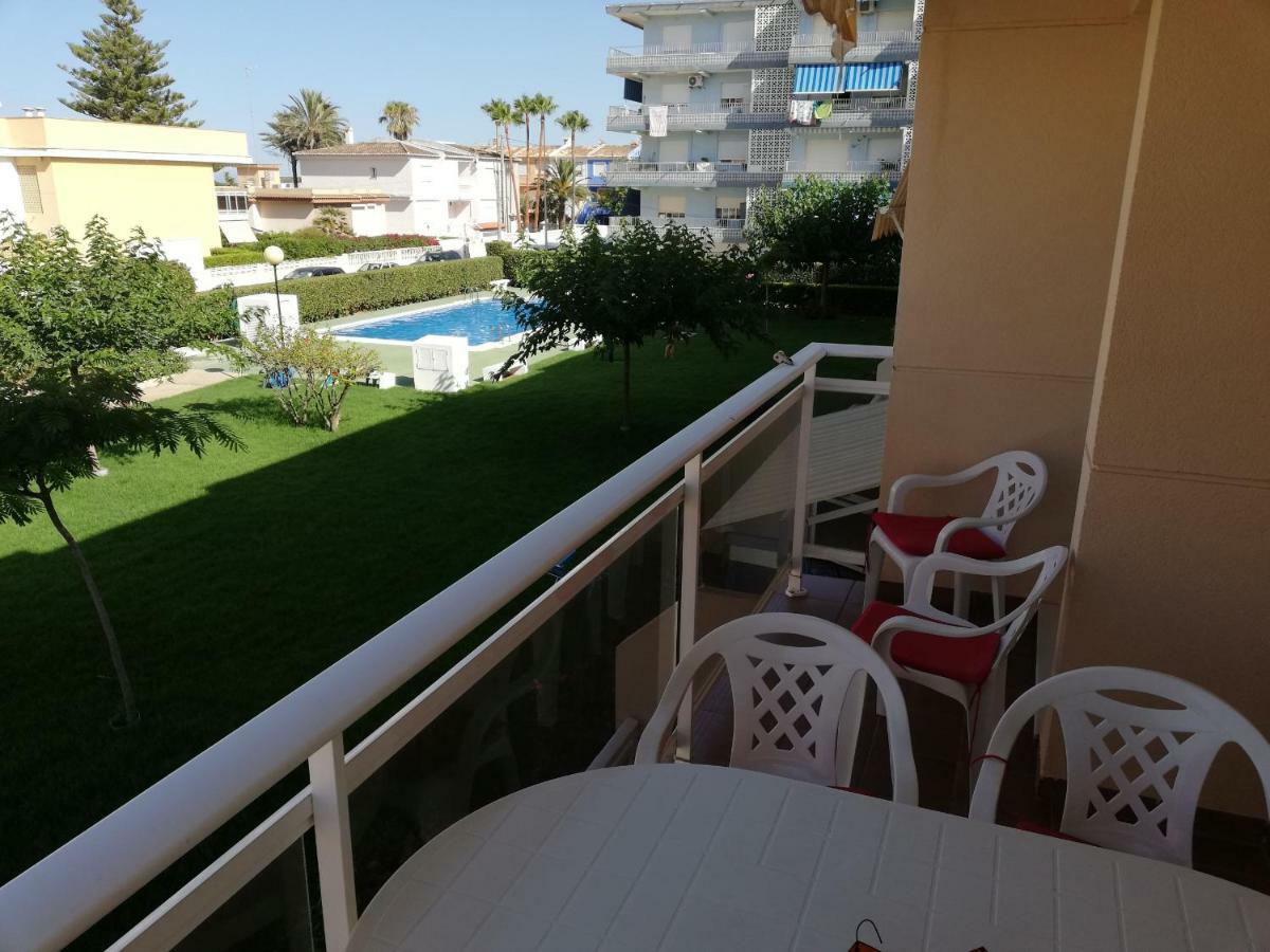 Solmar II Solo Familias Serviplaya 普拉亚西拉科 外观 照片