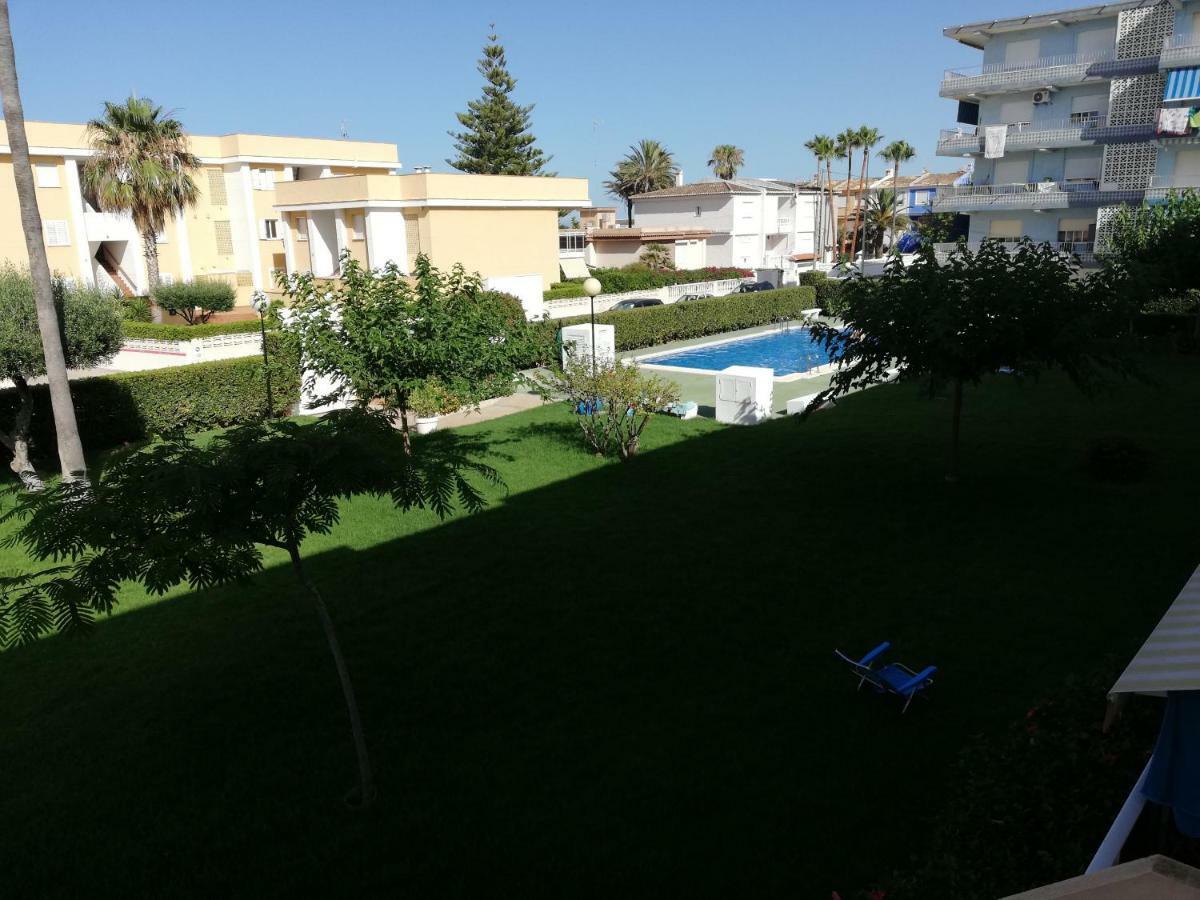 Solmar II Solo Familias Serviplaya 普拉亚西拉科 外观 照片