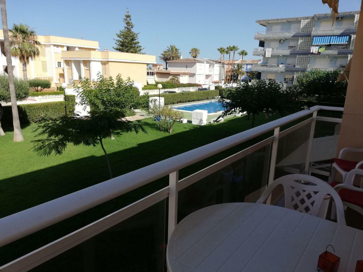 Solmar II Solo Familias Serviplaya 普拉亚西拉科 外观 照片
